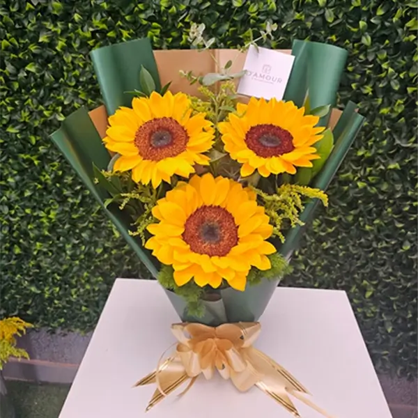 Ramo Trio de Girasoles