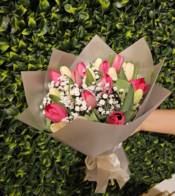 Ramo de 20 tulipanes