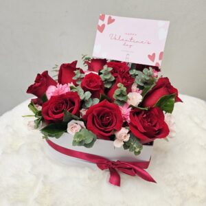 Corazón de rosas rojas