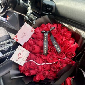 Ramo de 100 rosas rojas
