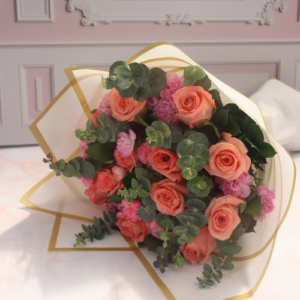 Ramo de rosas rosadas